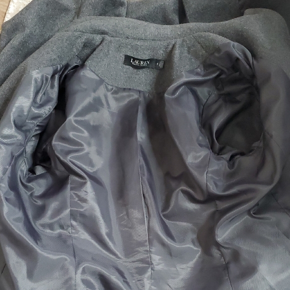 Raplh Lauren Wool Blend Elegant Gray Long Coat Womens Size 0 - Picture 11 of 15